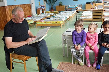 Celé česko čte dětem 2015